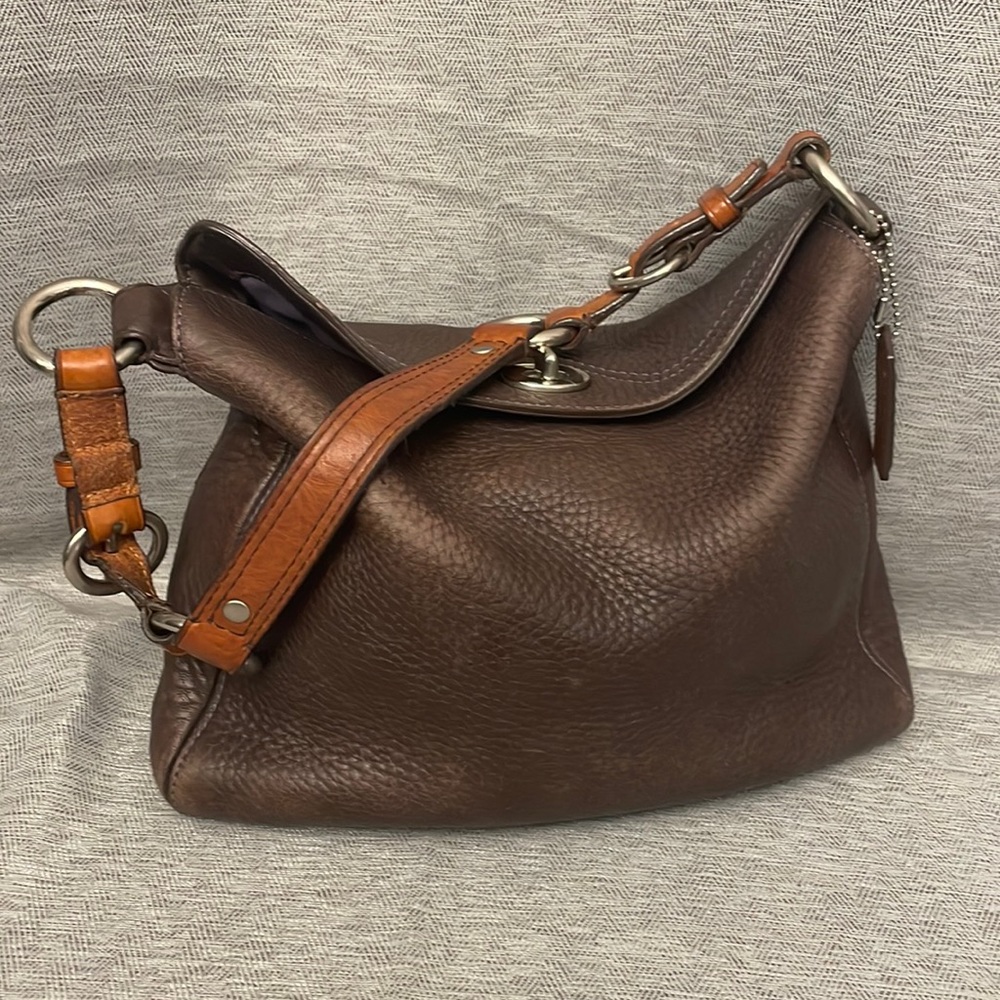 COACH CHELSEA BROWN PEBBLED LEATHER TURNLOCK HOBO BAG